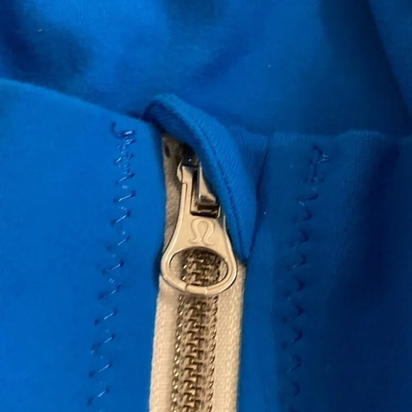Lululemon Athletica Daily Yoga Jacket Beaming Blue Size 2 - Picture 8 of 13